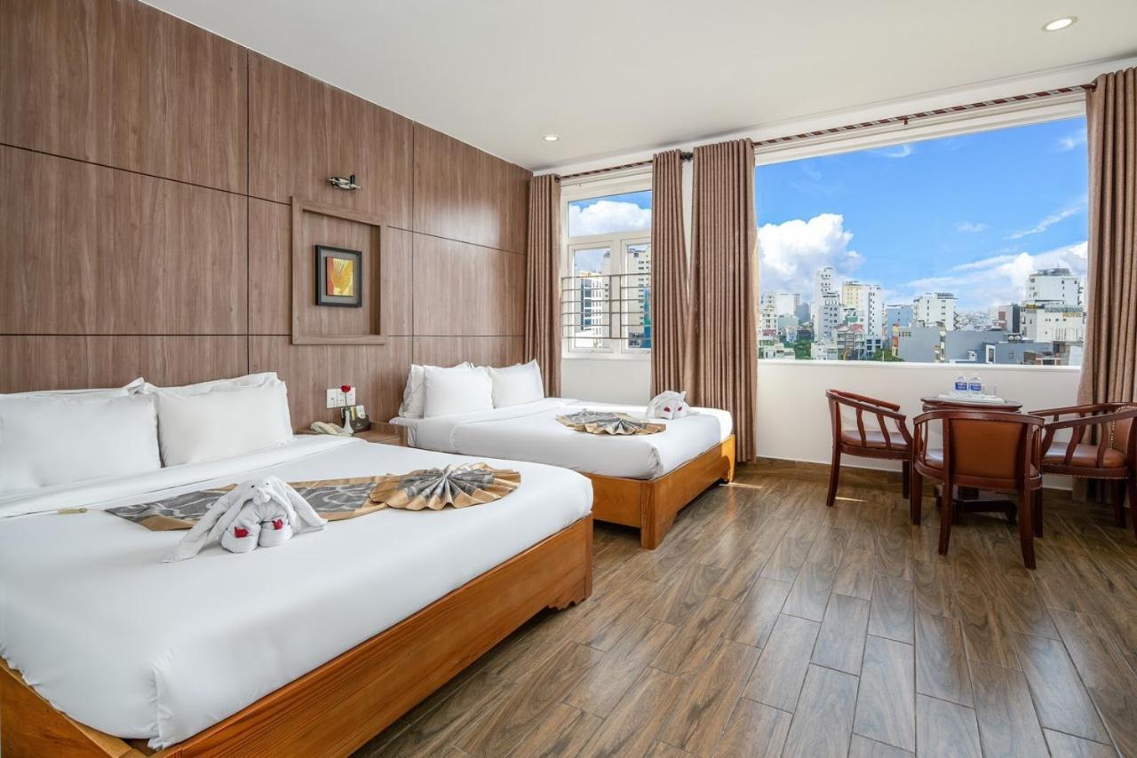 Valencia Da Nang Beach Hotel Exterior photo
